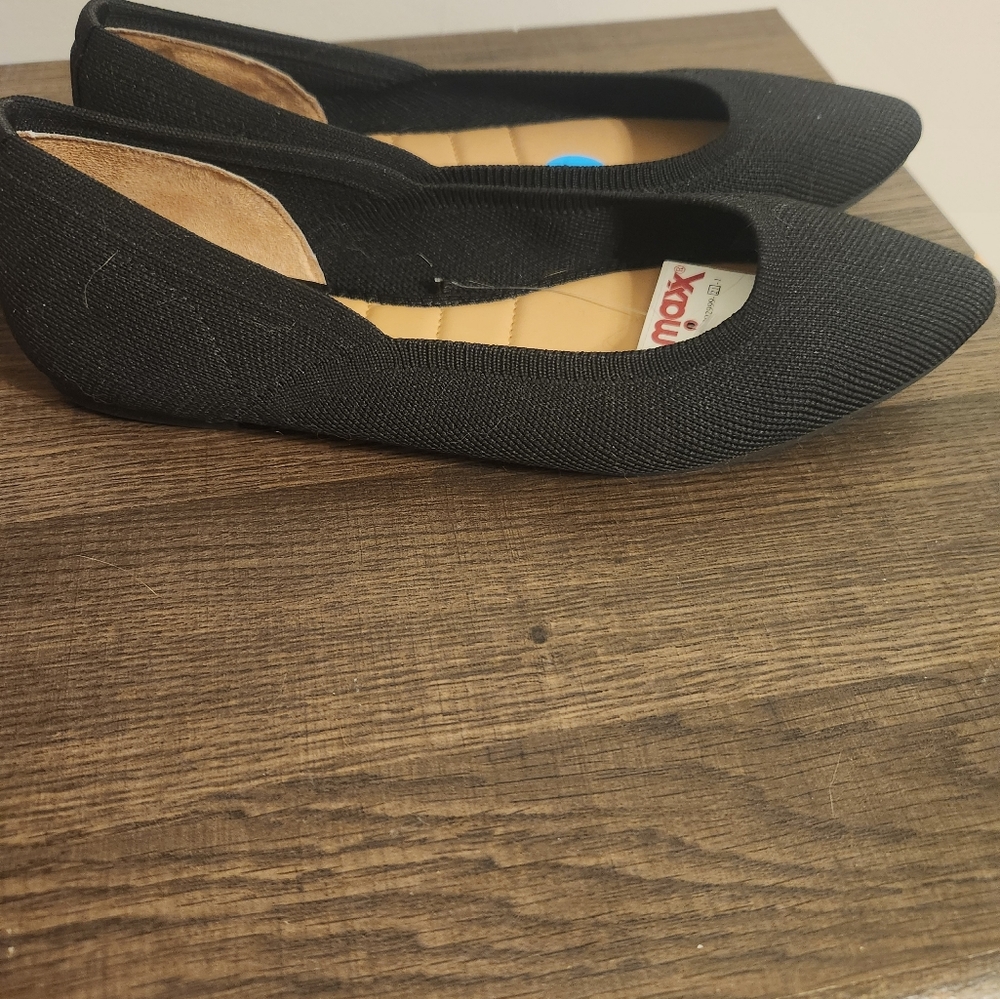 Womens Flats